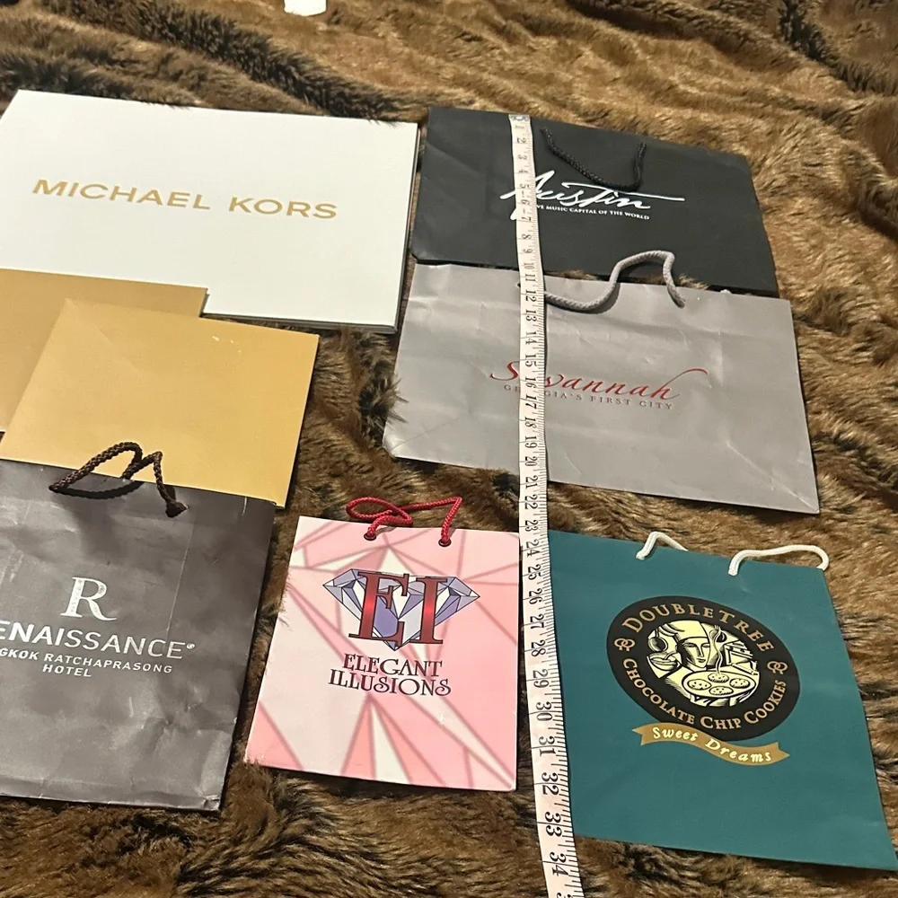 Assorted Designer 5 Gift Bags & 2 Gift Boxes